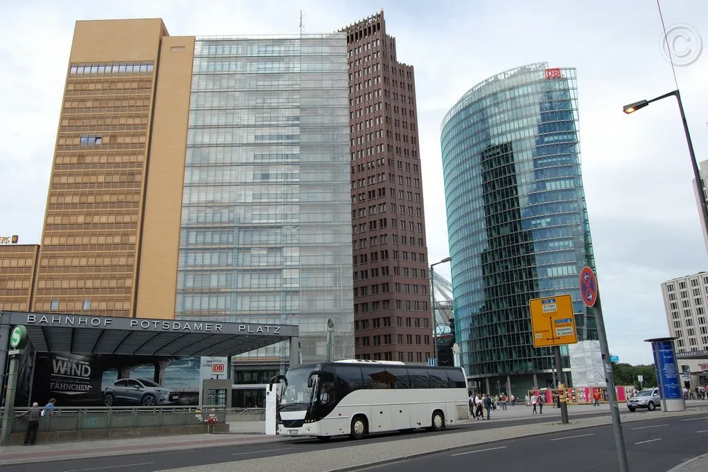 Stadtrundfahrt Berlin am Potsdamer Platz